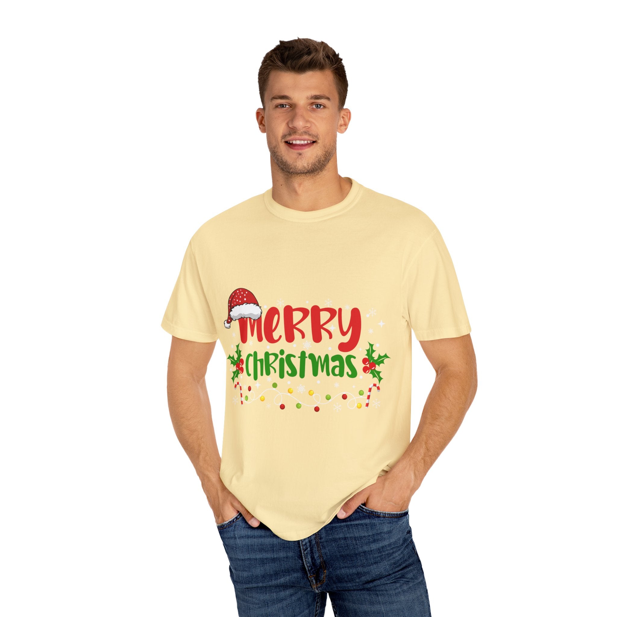 Merry Christmas Tee, Unisex Holiday Shirt, Festive Gift, Casual Christmas Apparel, Seasonal Wear, Perfect for Celebrations