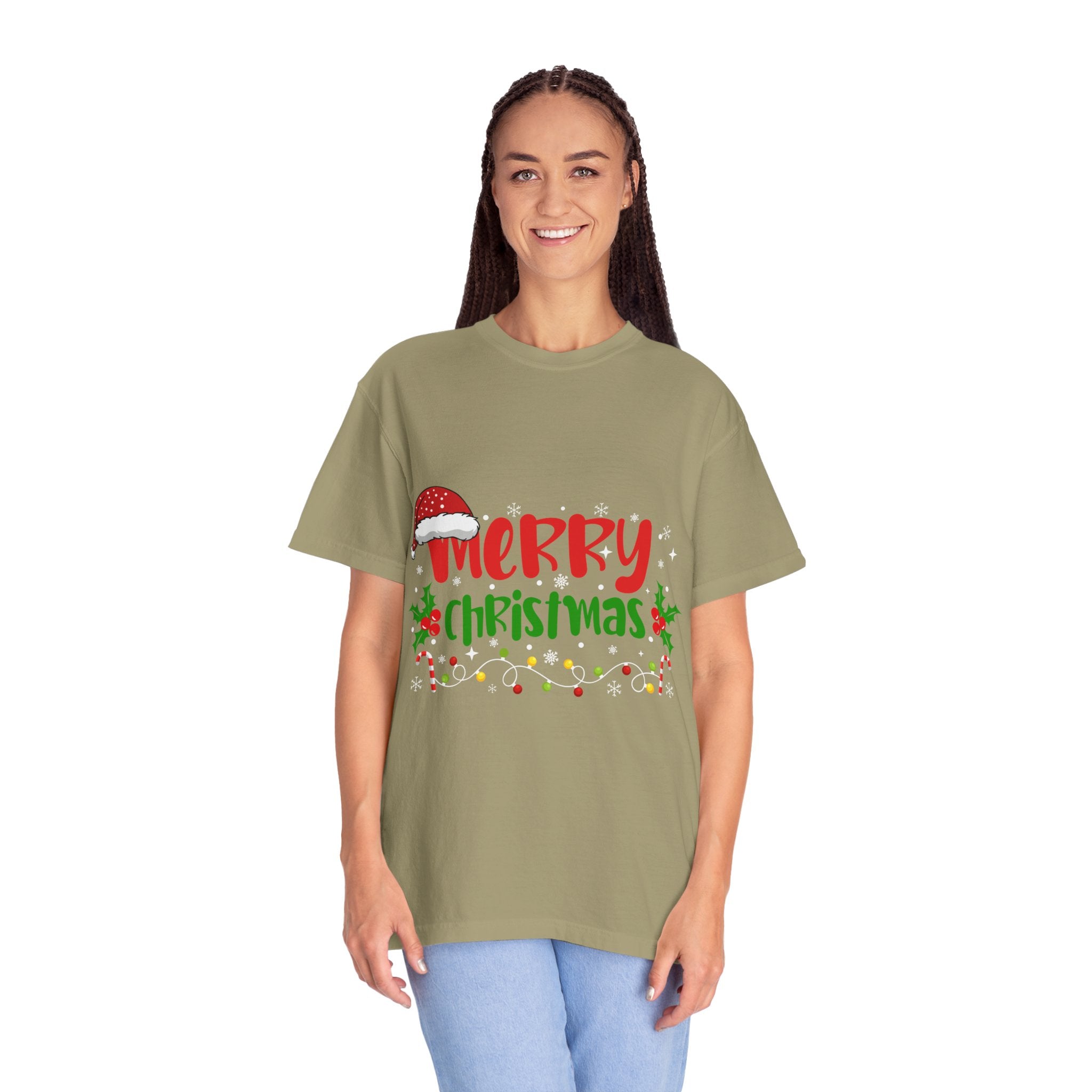 Merry Christmas Tee, Unisex Holiday Shirt, Festive Gift, Casual Christmas Apparel, Seasonal Wear, Perfect for Celebrations
