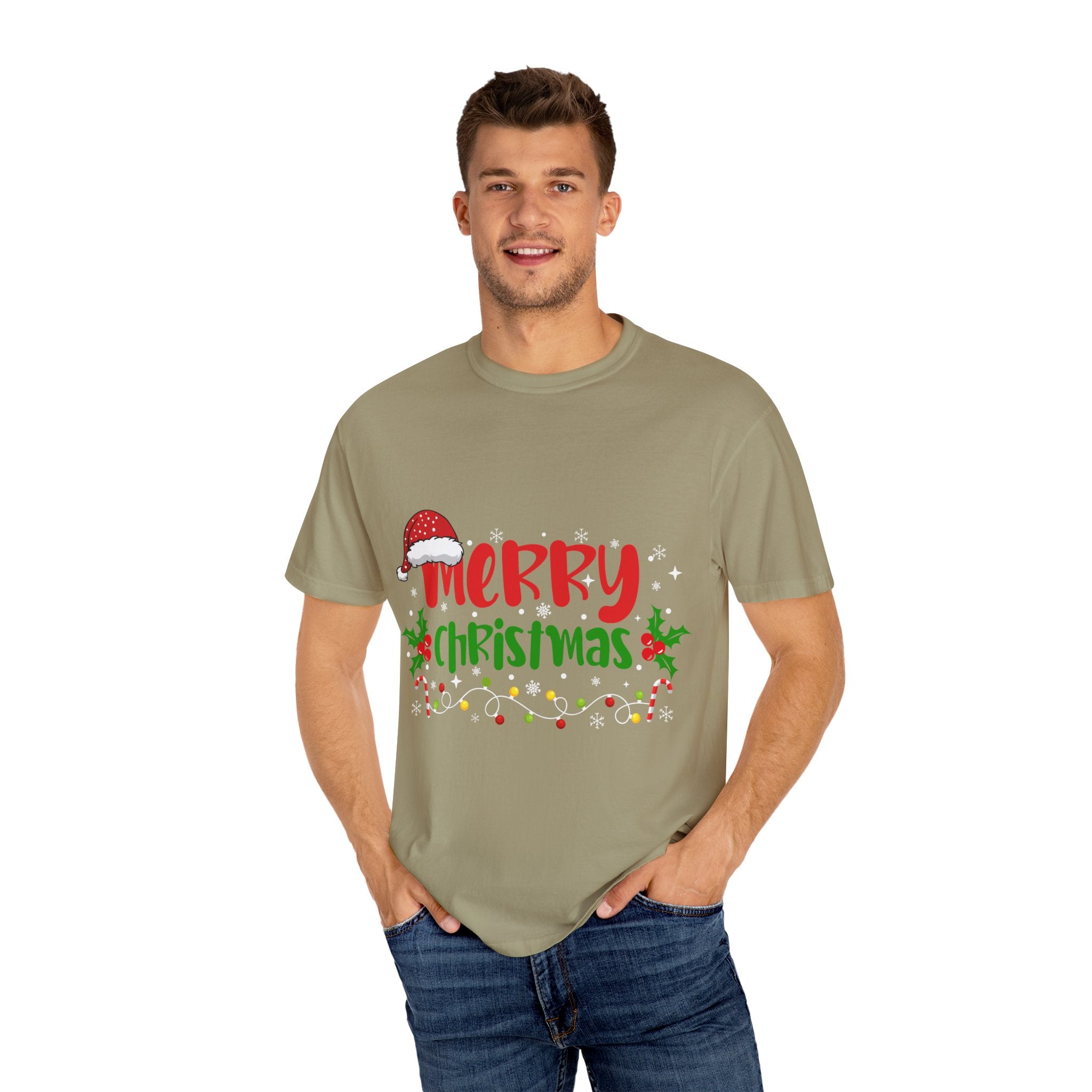 Merry Christmas Tee, Unisex Holiday Shirt, Festive Gift, Casual Christmas Apparel, Seasonal Wear, Perfect for Celebrations