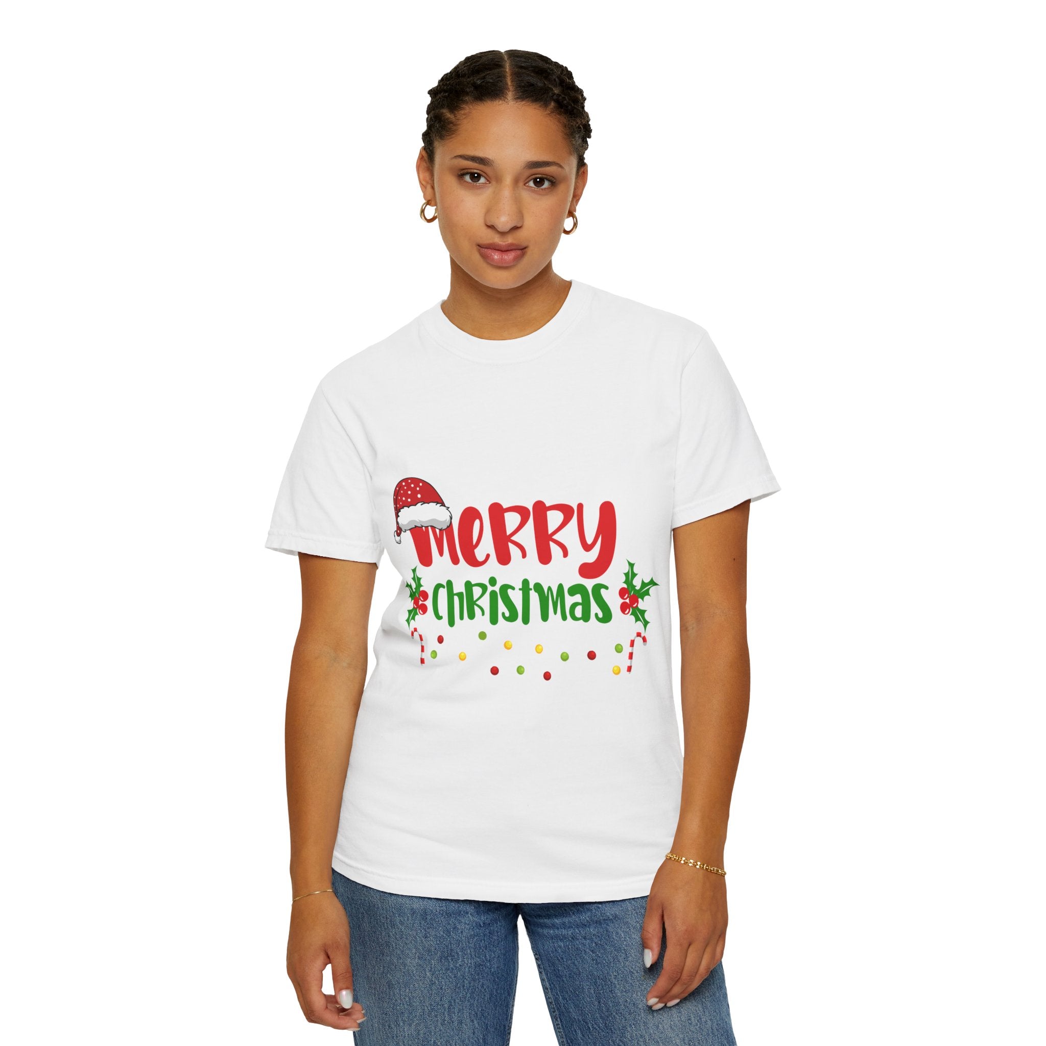 Merry Christmas Tee, Unisex Holiday Shirt, Festive Gift, Casual Christmas Apparel, Seasonal Wear, Perfect for Celebrations