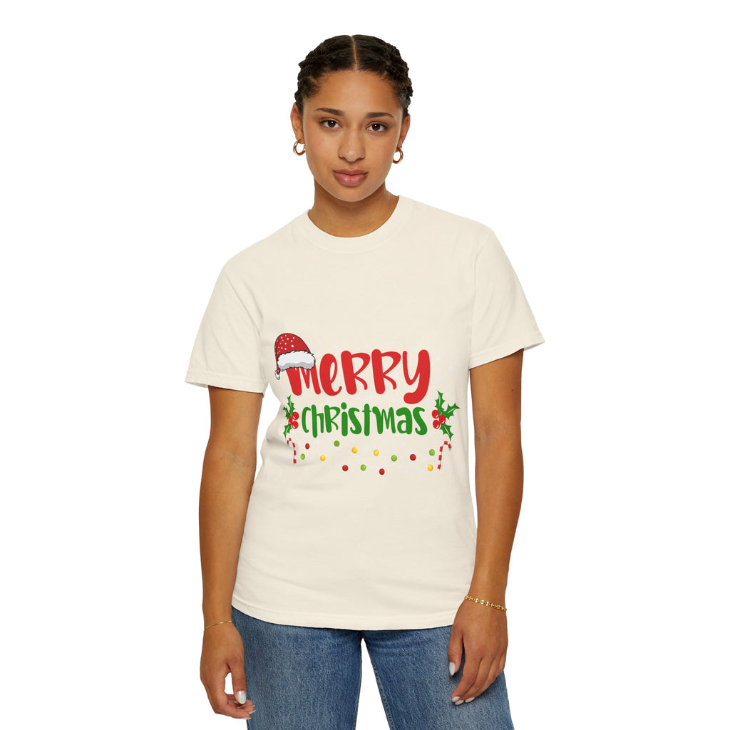 Merry Christmas Tee, Unisex Holiday Shirt, Festive Gift, Casual Christmas Apparel, Seasonal Wear, Perfect for Celebrations