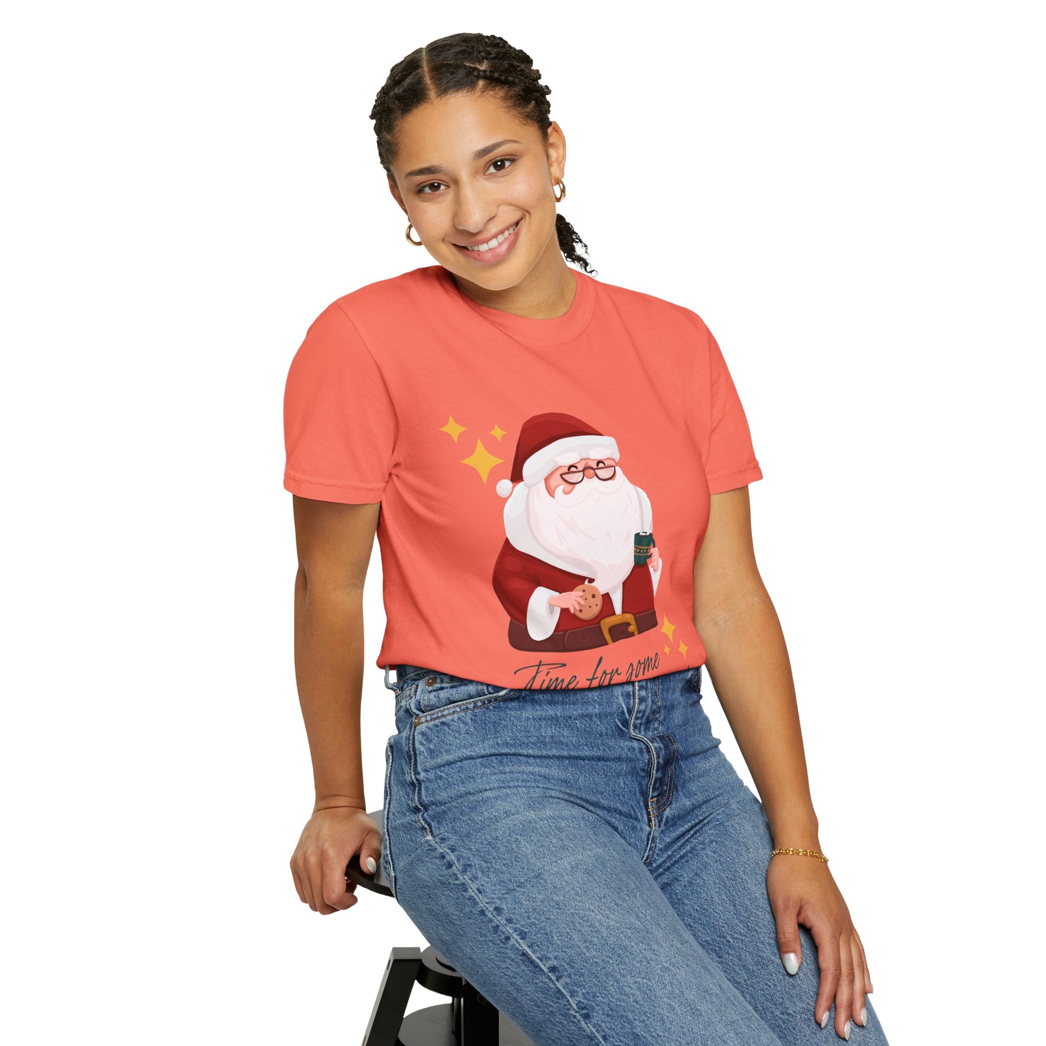Festive Christmas T-Shirt, Holiday Apparel, Santa Graphic Tee, Unisex Christmas Gift, Seasonal Outfit, Cheerful Holiday Wear