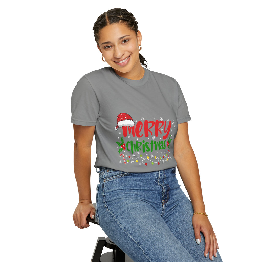 Merry Christmas Tee, Unisex Holiday Shirt, Festive Gift, Casual Christmas Apparel, Seasonal Wear, Perfect for Celebrations