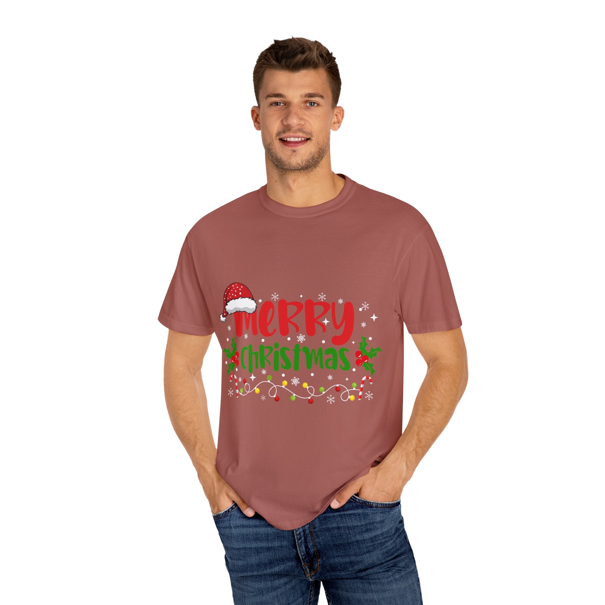 Merry Christmas Tee, Unisex Holiday Shirt, Festive Gift, Casual Christmas Apparel, Seasonal Wear, Perfect for Celebrations