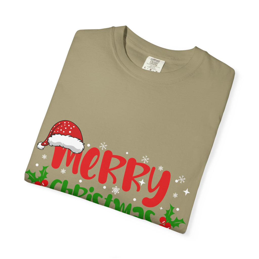Merry Christmas Tee, Unisex Holiday Shirt, Festive Gift, Casual Christmas Apparel, Seasonal Wear, Perfect for Celebrations