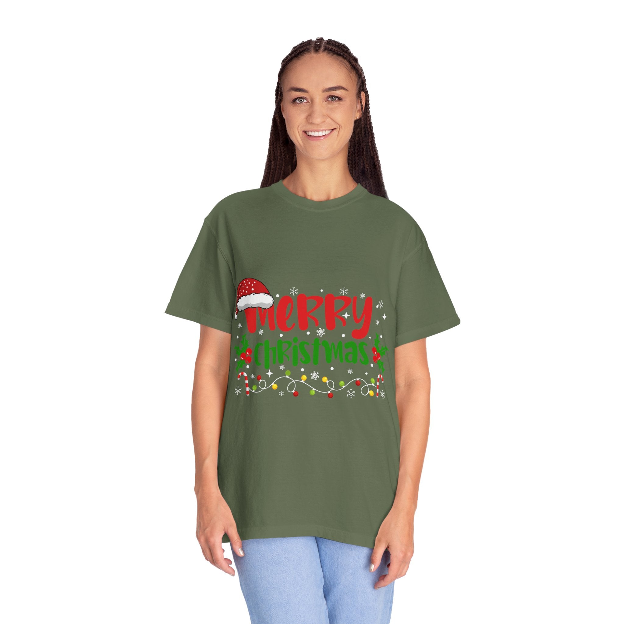 Merry Christmas Tee, Unisex Holiday Shirt, Festive Gift, Casual Christmas Apparel, Seasonal Wear, Perfect for Celebrations