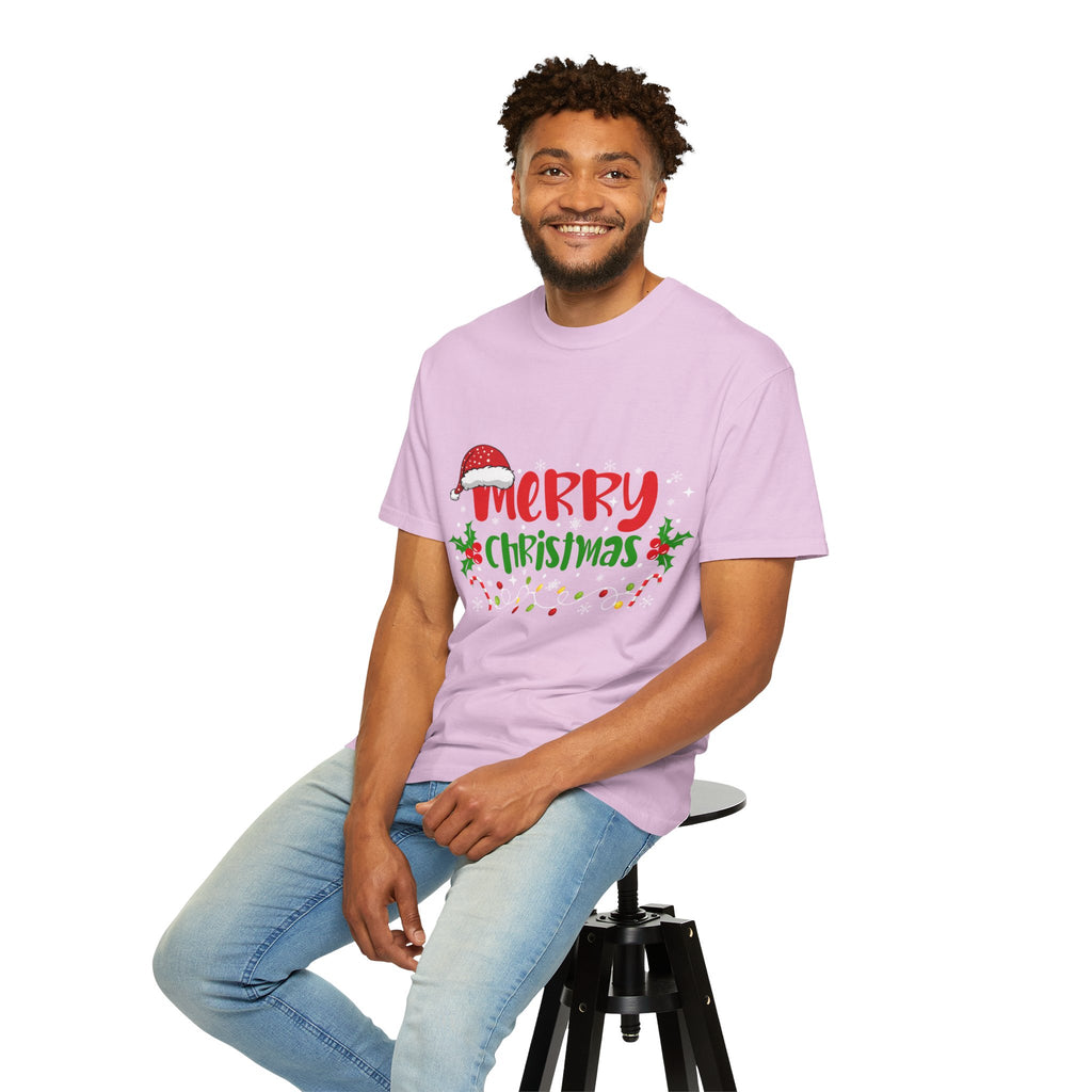 Merry Christmas Tee, Unisex Holiday Shirt, Festive Gift, Casual Christmas Apparel, Seasonal Wear, Perfect for Celebrations
