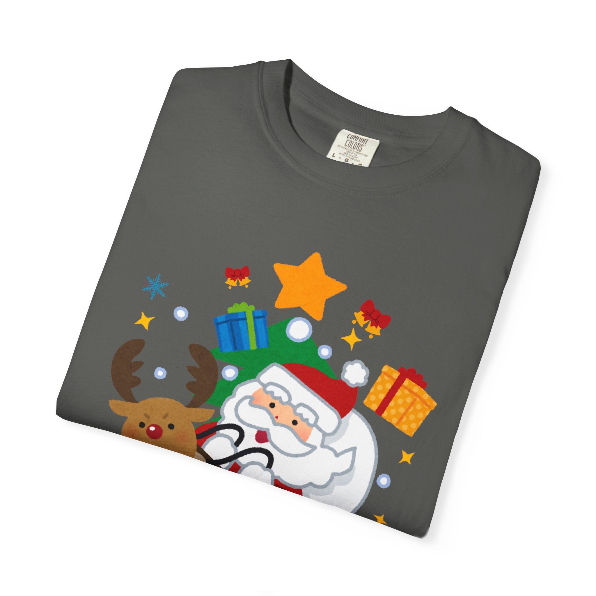 Festive Santa T-Shirt | Christmas Tee, Unisex Holiday Shirt, Merry Christmas Gift, Cute Design for Kids & Adults