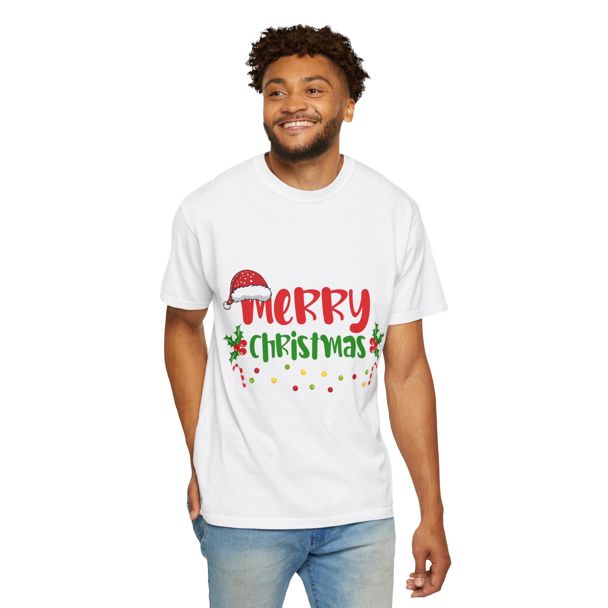 Merry Christmas Tee, Unisex Holiday Shirt, Festive Gift, Casual Christmas Apparel, Seasonal Wear, Perfect for Celebrations