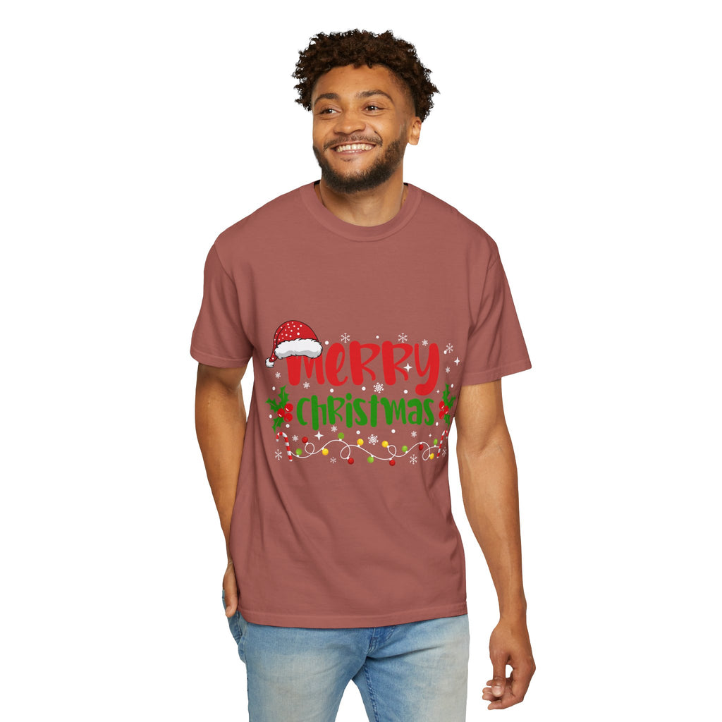 Merry Christmas Tee, Unisex Holiday Shirt, Festive Gift, Casual Christmas Apparel, Seasonal Wear, Perfect for Celebrations