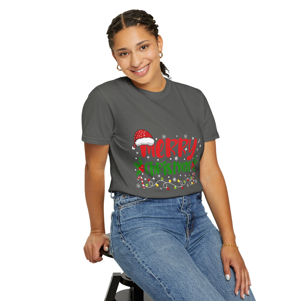 Merry Christmas Tee, Unisex Holiday Shirt, Festive Gift, Casual Christmas Apparel, Seasonal Wear, Perfect for Celebrations