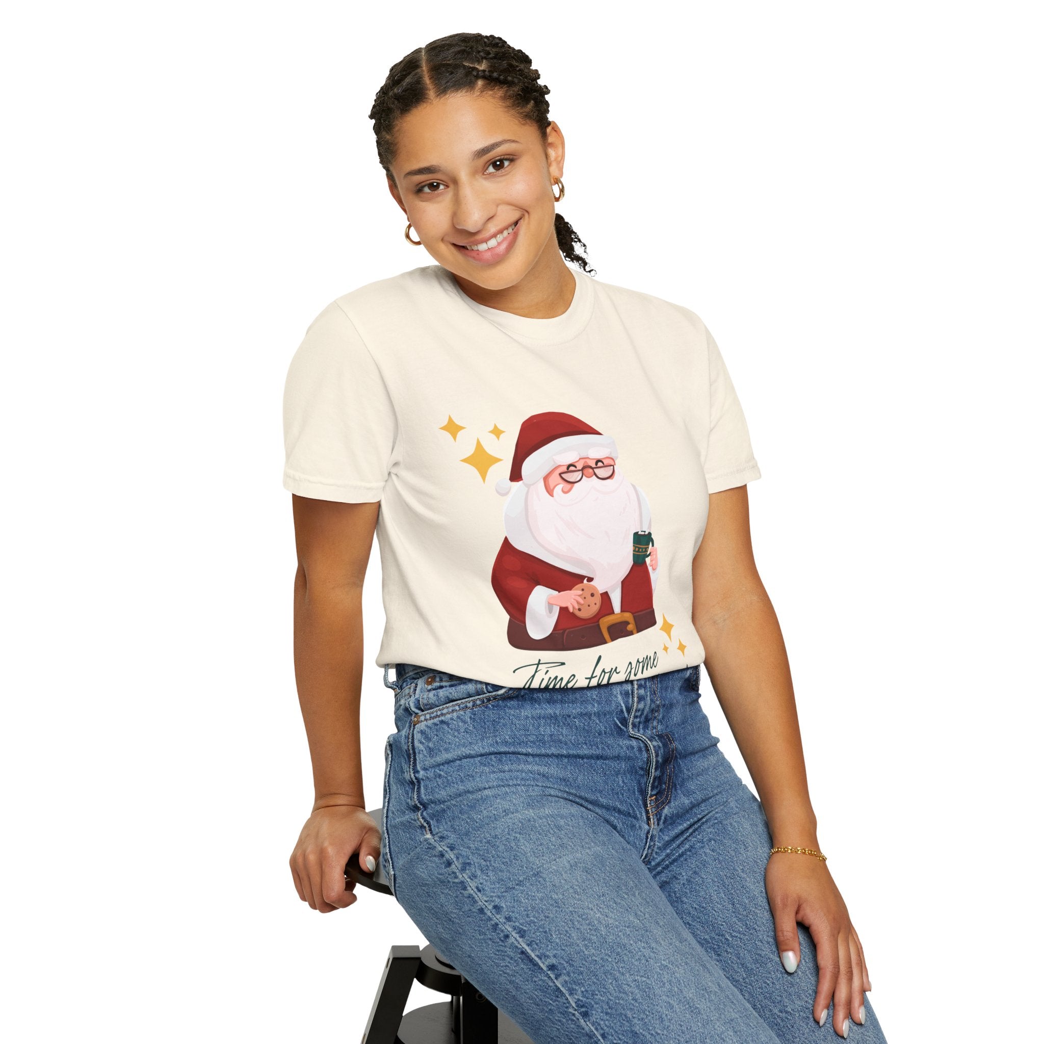 Festive Christmas T-Shirt, Holiday Apparel, Santa Graphic Tee, Unisex Christmas Gift, Seasonal Outfit, Cheerful Holiday Wear
