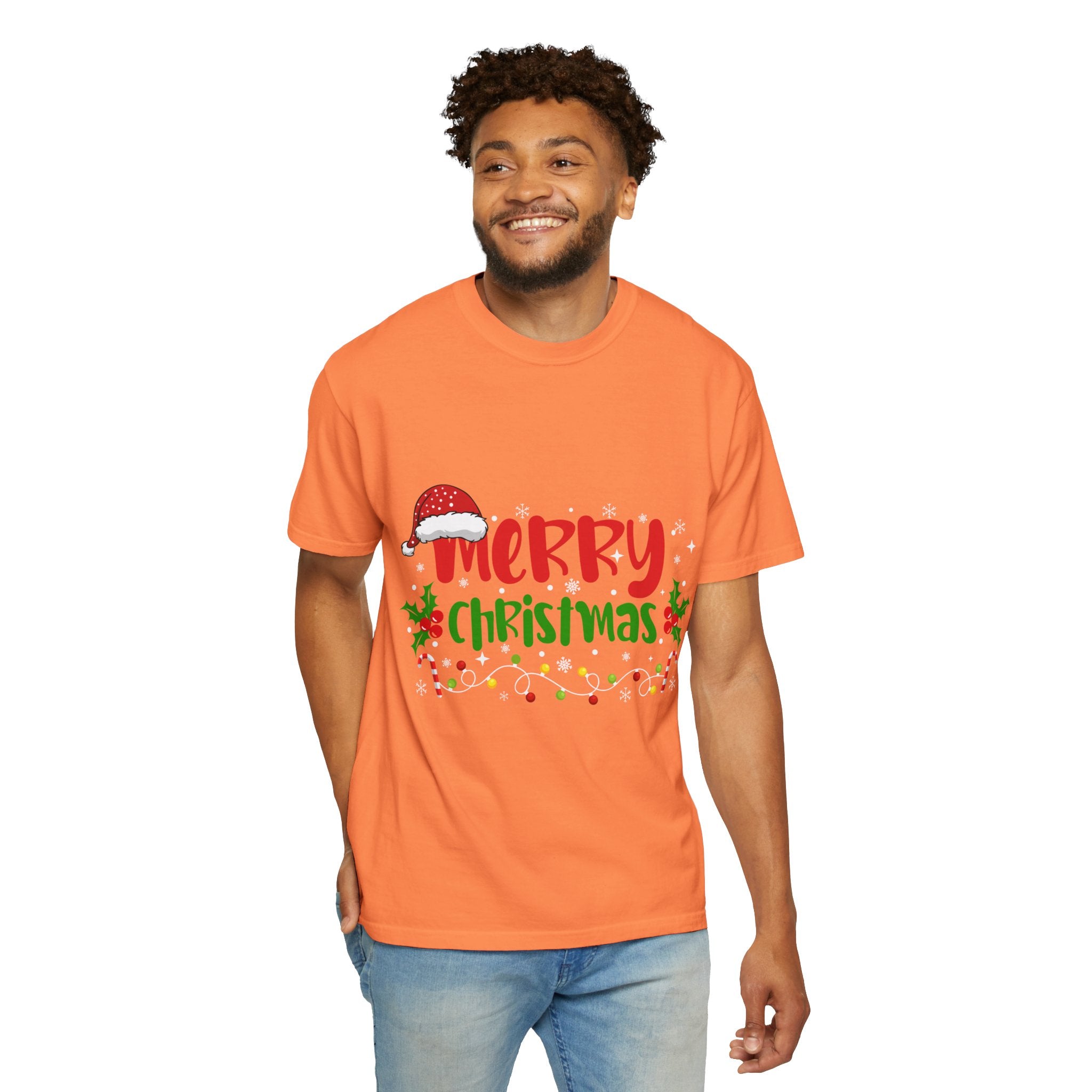 Merry Christmas Tee, Unisex Holiday Shirt, Festive Gift, Casual Christmas Apparel, Seasonal Wear, Perfect for Celebrations