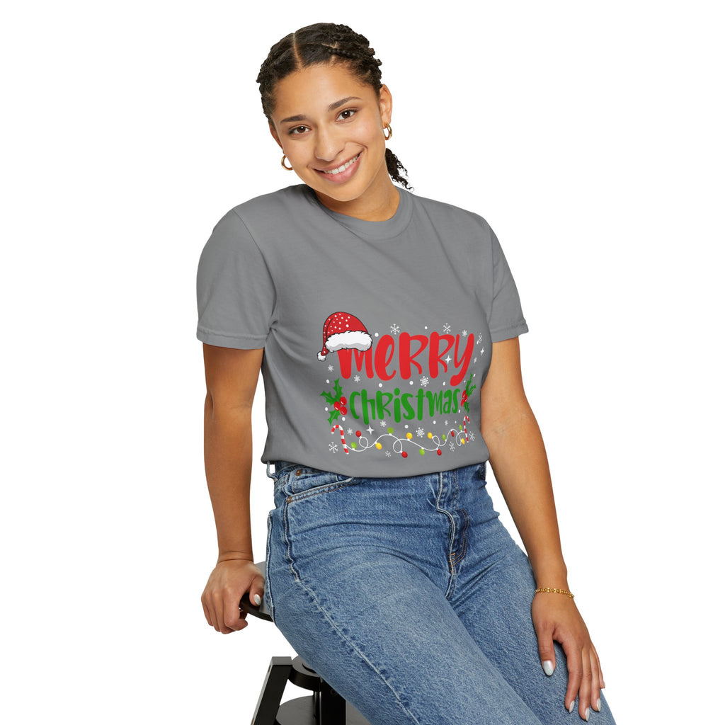 Merry Christmas Tee, Unisex Holiday Shirt, Festive Gift, Casual Christmas Apparel, Seasonal Wear, Perfect for Celebrations