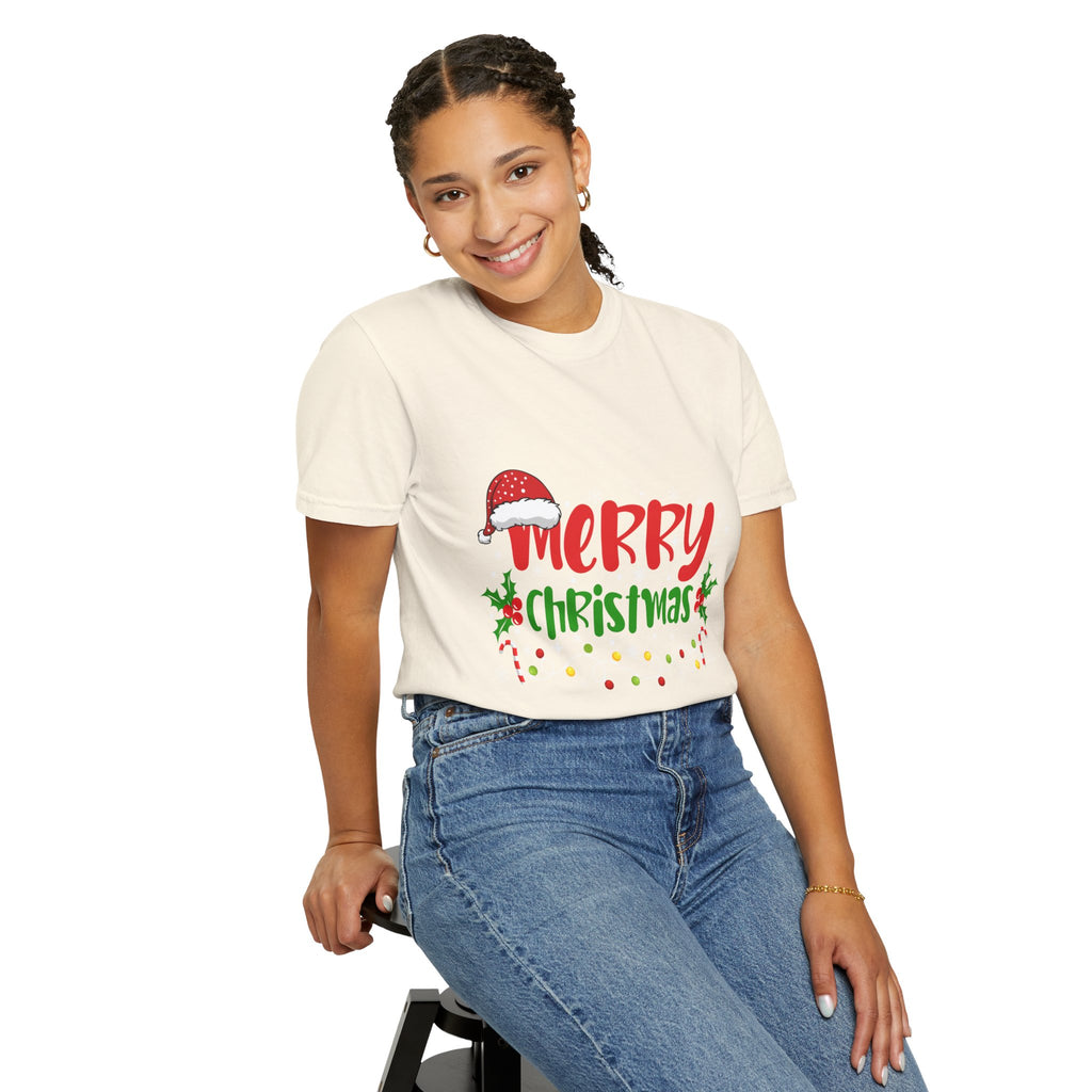Merry Christmas Tee, Unisex Holiday Shirt, Festive Gift, Casual Christmas Apparel, Seasonal Wear, Perfect for Celebrations