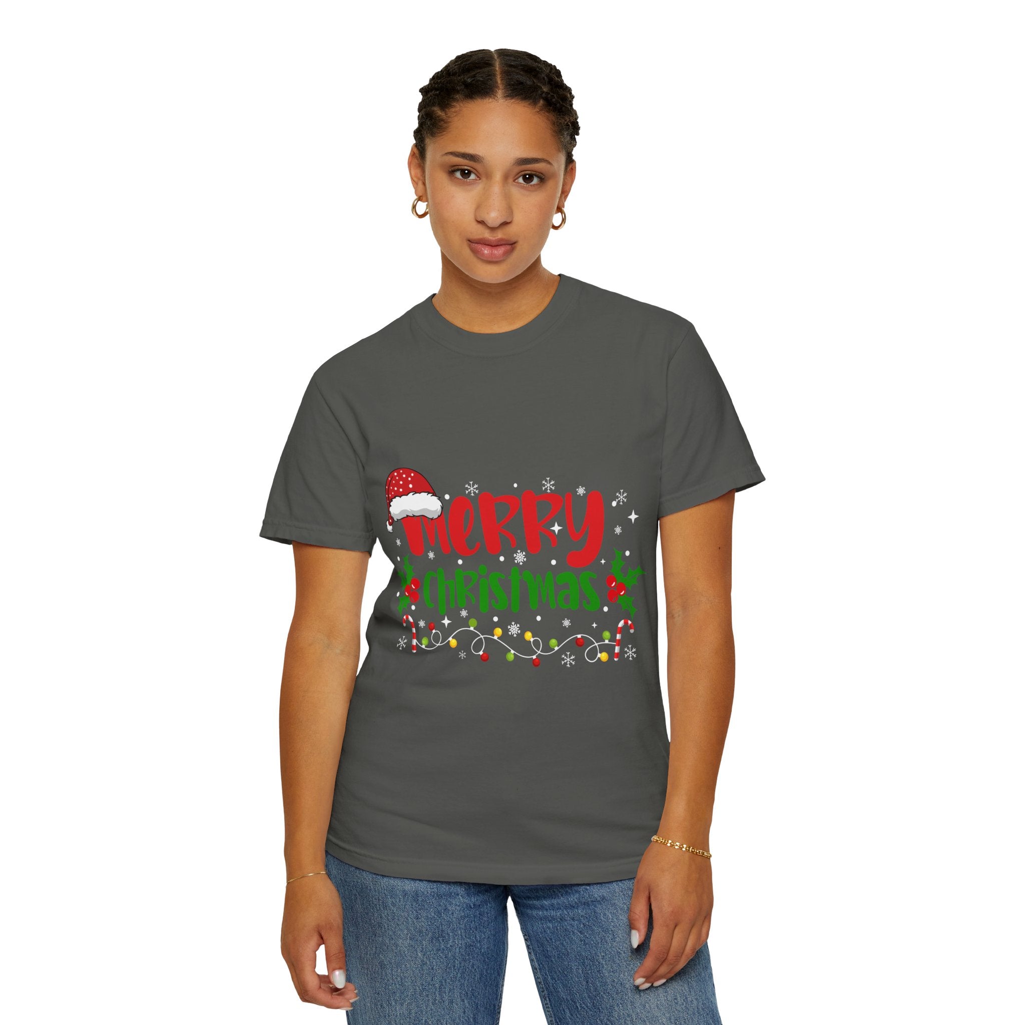 Merry Christmas Tee, Unisex Holiday Shirt, Festive Gift, Casual Christmas Apparel, Seasonal Wear, Perfect for Celebrations