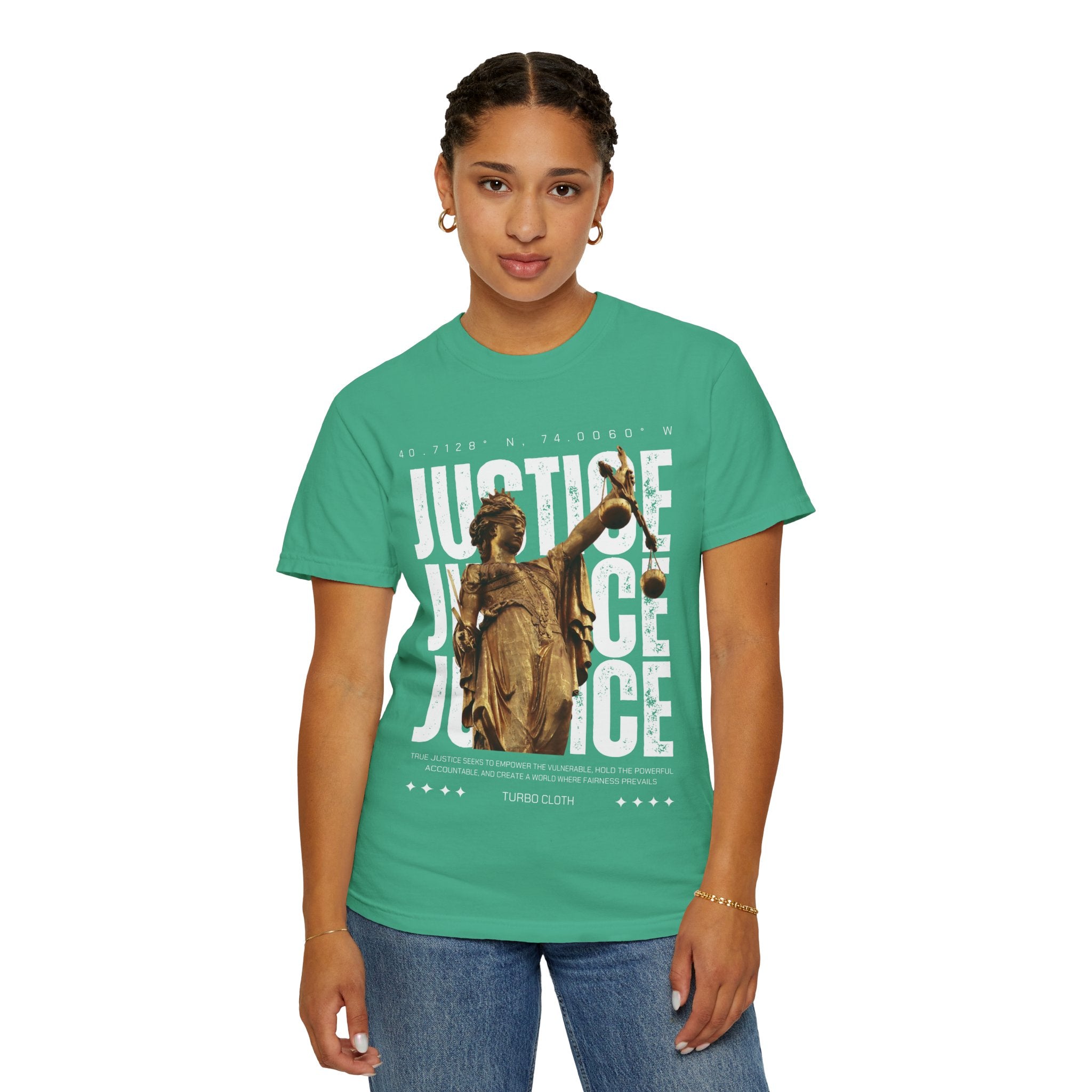 Justice Statue Unisex T-shirt, Casual Wear, Inspirational Gift, Equality Shirt, Art-Inspired Clothing, Birthday Gift, Statement Tees