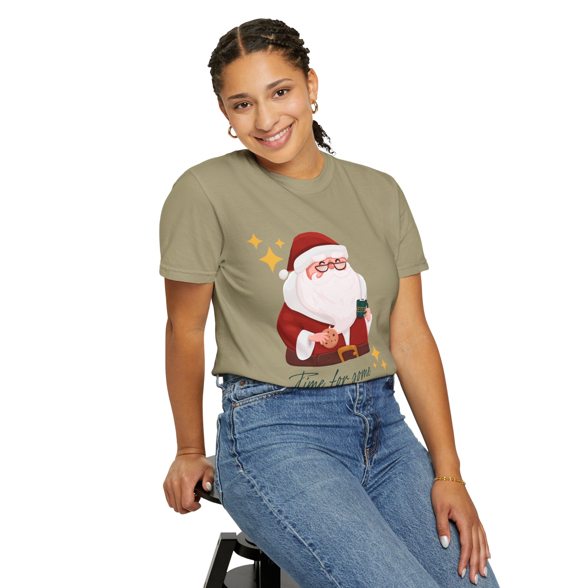Festive Christmas T-Shirt, Holiday Apparel, Santa Graphic Tee, Unisex Christmas Gift, Seasonal Outfit, Cheerful Holiday Wear