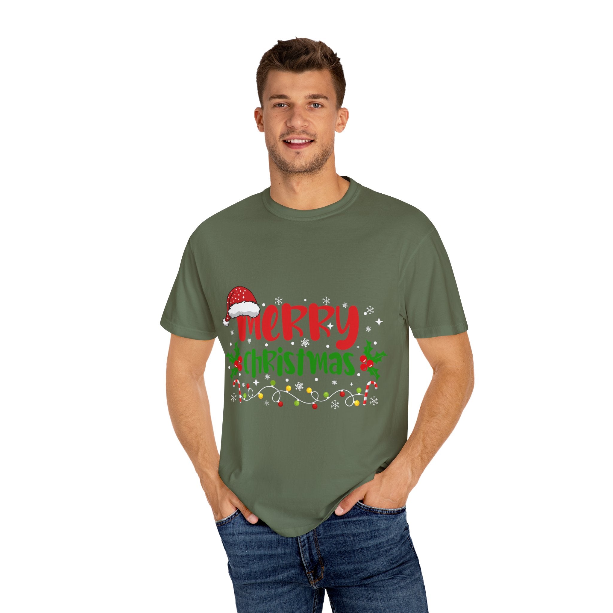 Merry Christmas Tee, Unisex Holiday Shirt, Festive Gift, Casual Christmas Apparel, Seasonal Wear, Perfect for Celebrations