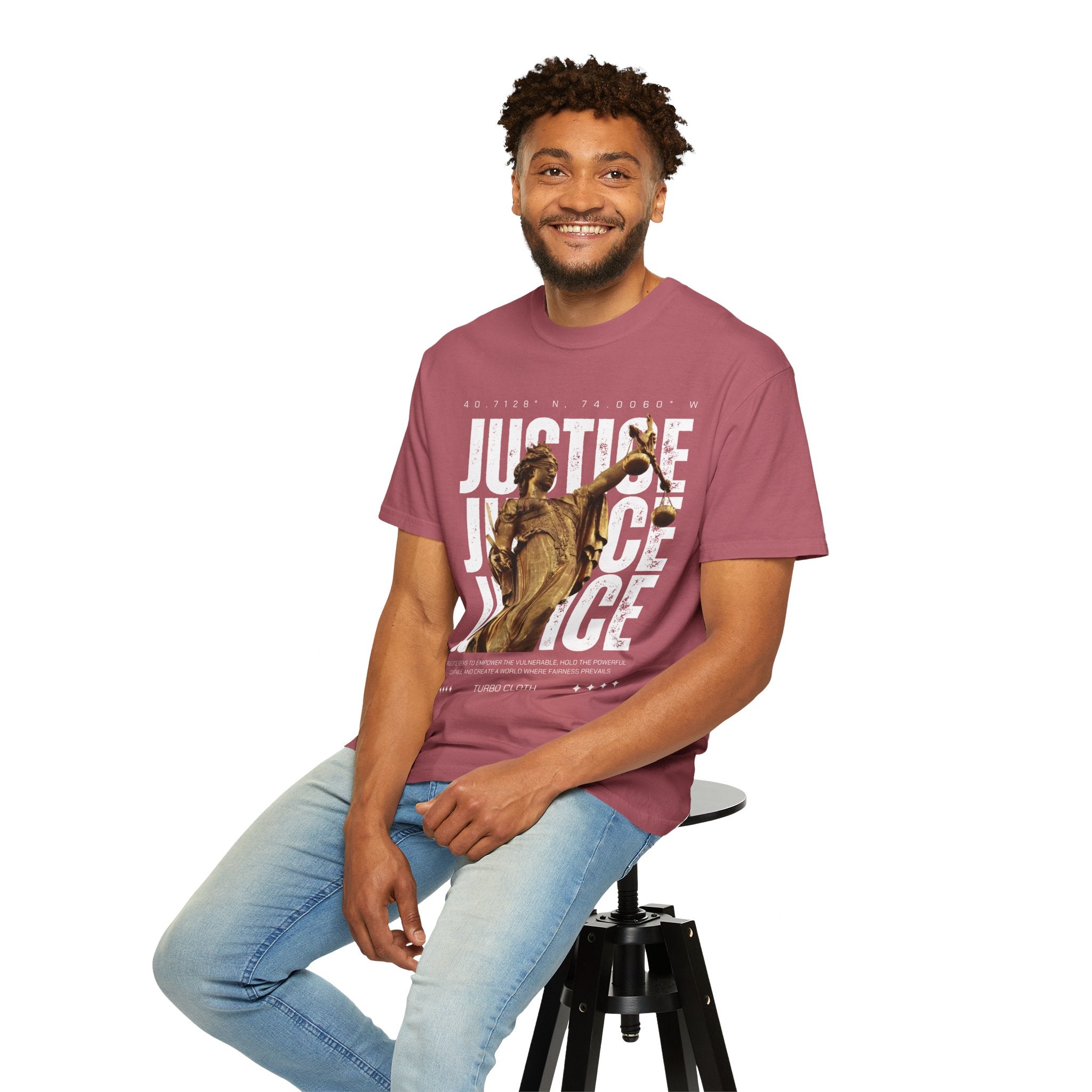 Justice Statue Unisex T-shirt, Casual Wear, Inspirational Gift, Equality Shirt, Art-Inspired Clothing, Birthday Gift, Statement Tees