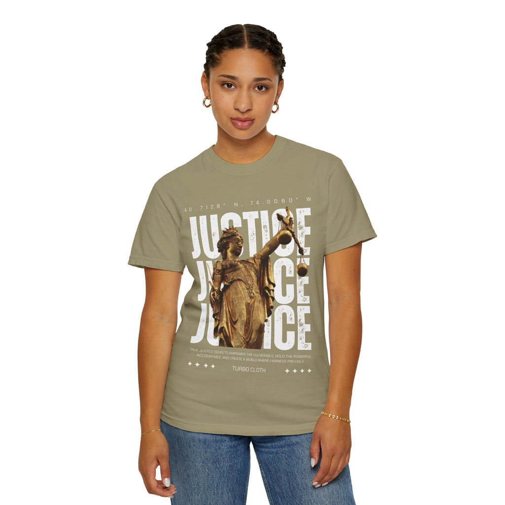 Justice Statue Unisex T-shirt, Casual Wear, Inspirational Gift, Equality Shirt, Art-Inspired Clothing, Birthday Gift, Statement Tees