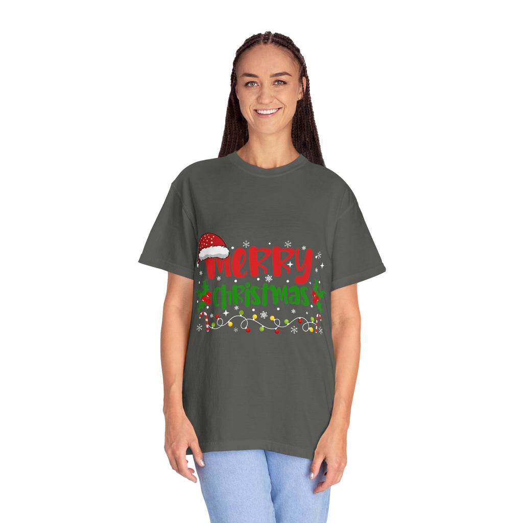 Merry Christmas Tee, Unisex Holiday Shirt, Festive Gift, Casual Christmas Apparel, Seasonal Wear, Perfect for Celebrations