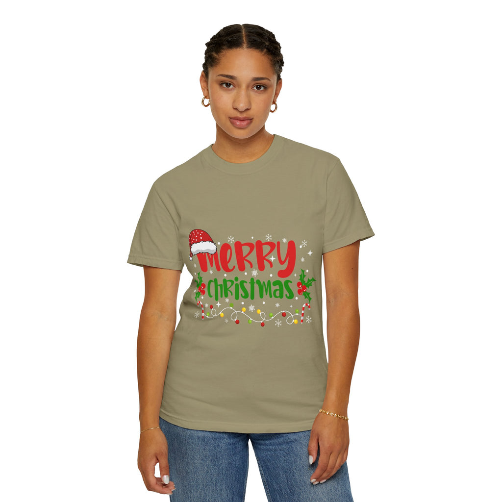 Merry Christmas Tee, Unisex Holiday Shirt, Festive Gift, Casual Christmas Apparel, Seasonal Wear, Perfect for Celebrations