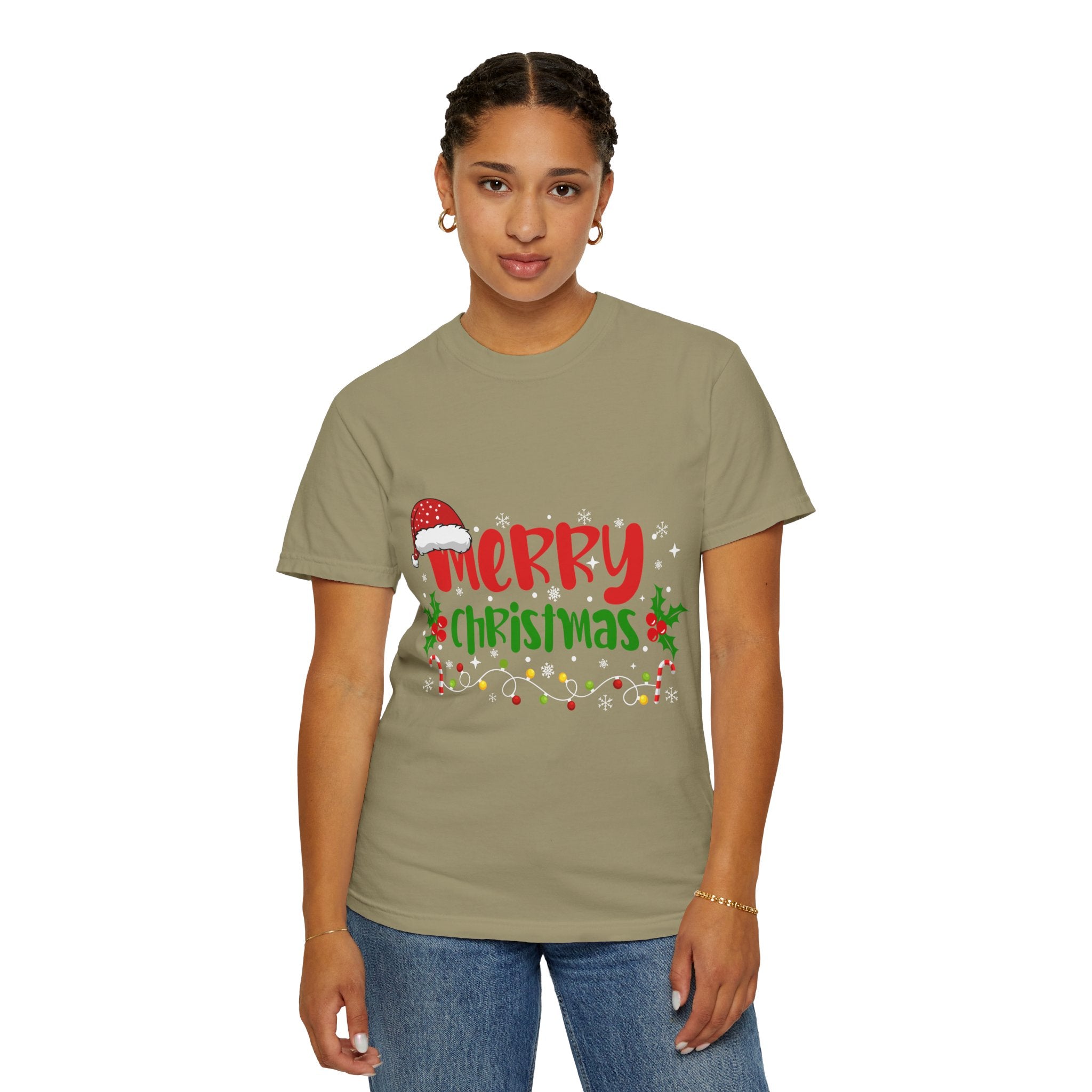 Merry Christmas Tee, Unisex Holiday Shirt, Festive Gift, Casual Christmas Apparel, Seasonal Wear, Perfect for Celebrations