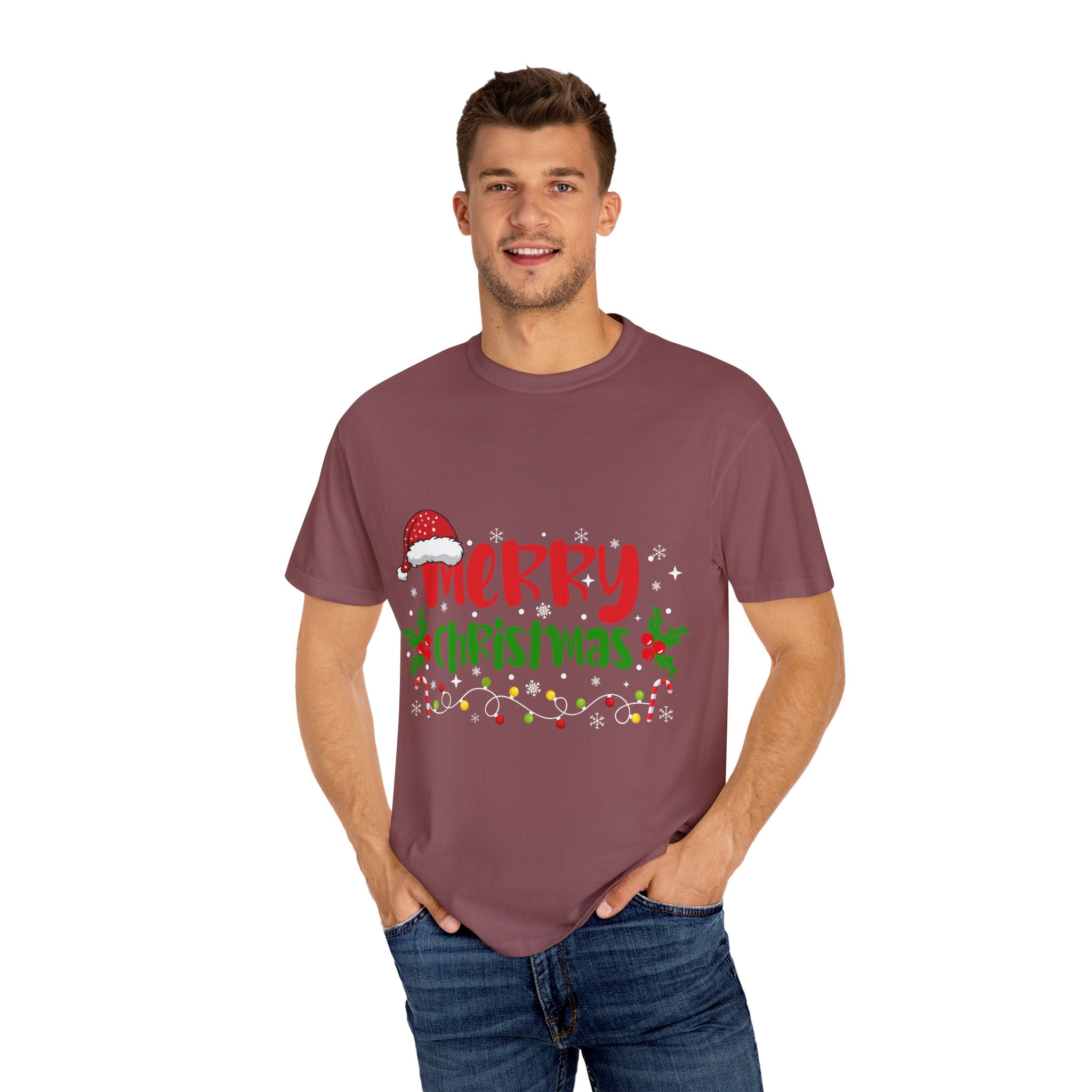 Merry Christmas Tee, Unisex Holiday Shirt, Festive Gift, Casual Christmas Apparel, Seasonal Wear, Perfect for Celebrations