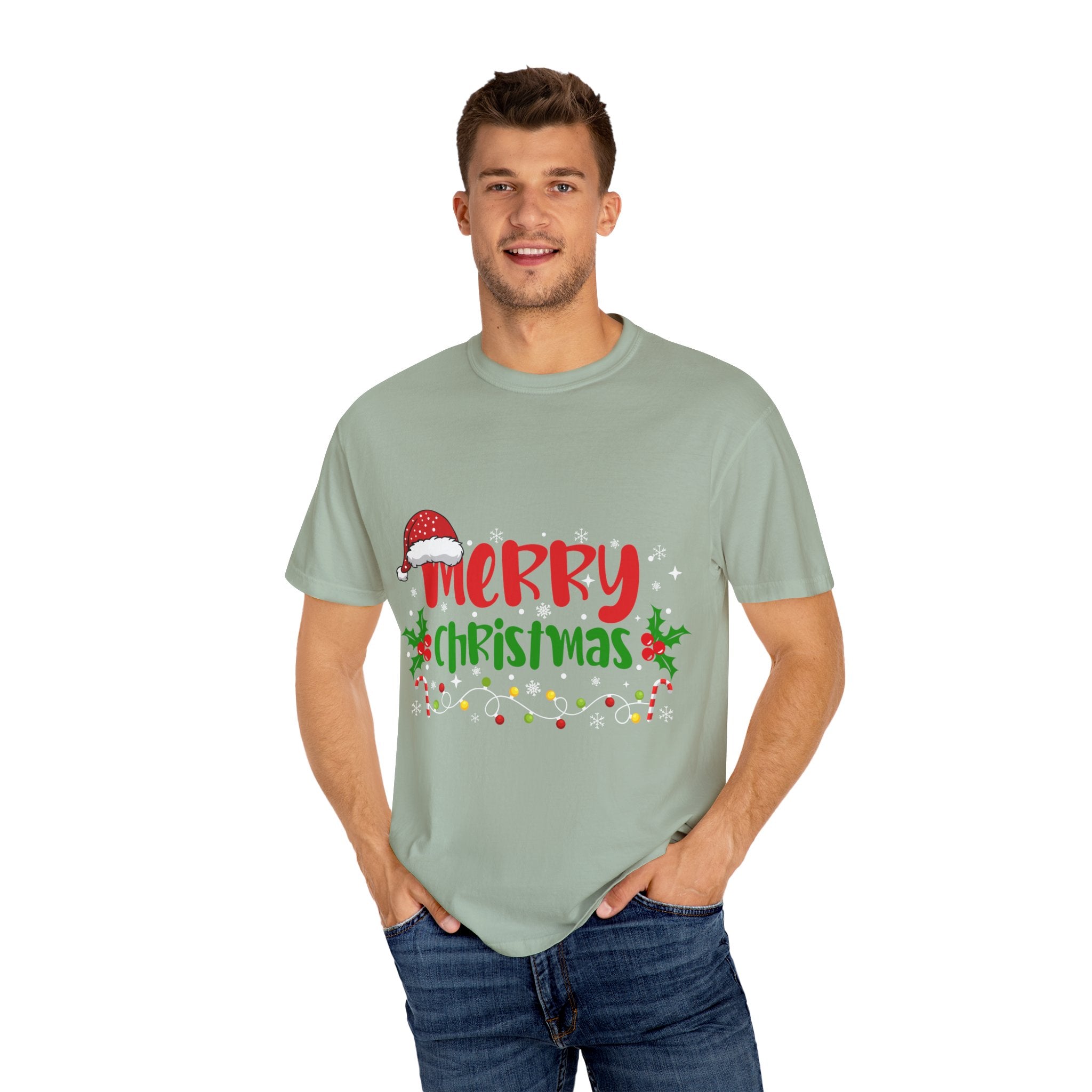 Merry Christmas Tee, Unisex Holiday Shirt, Festive Gift, Casual Christmas Apparel, Seasonal Wear, Perfect for Celebrations
