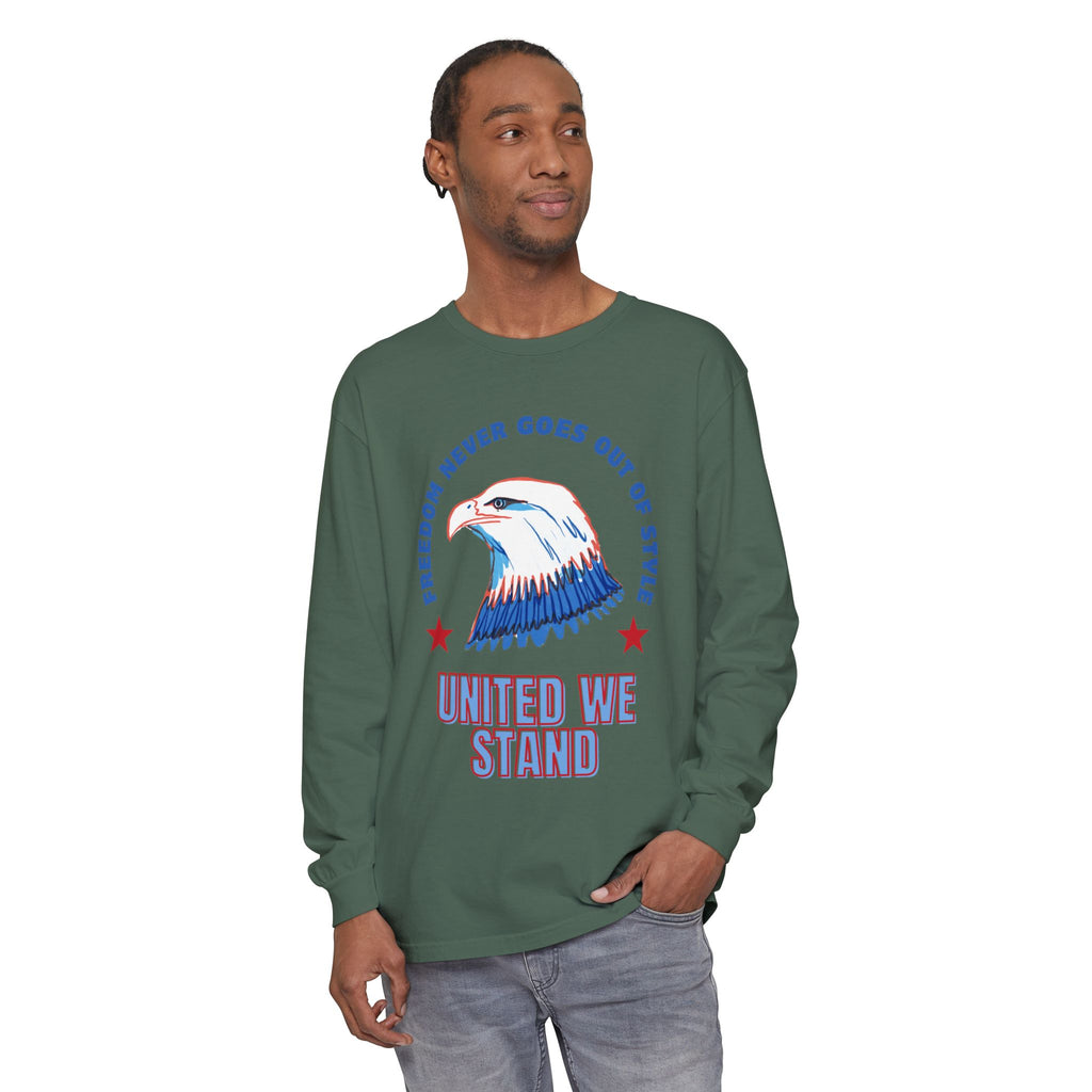 Patriotic Long Sleeve T-Shirt Perfect for Celebrating Holidays, Independence Days