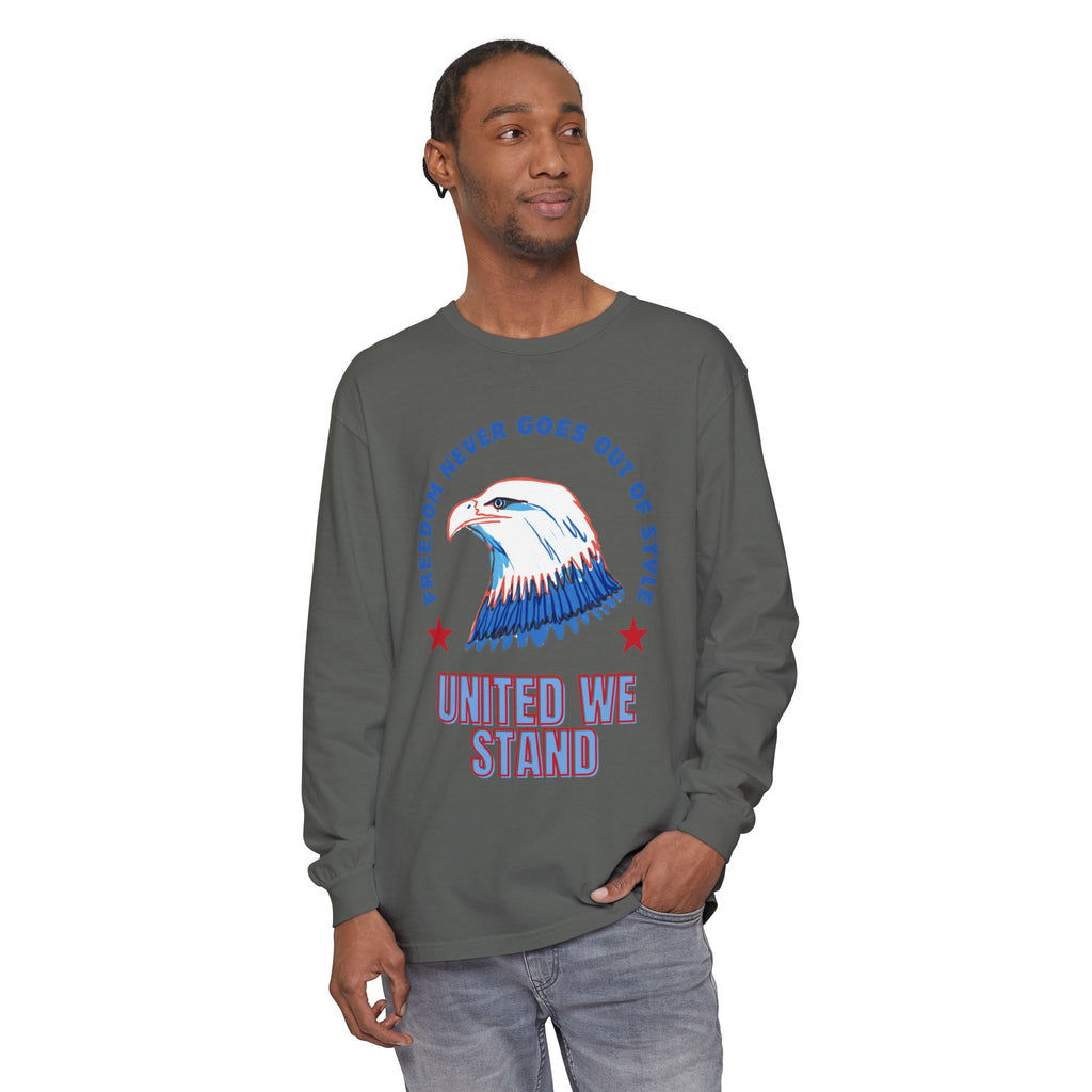 Patriotic Long Sleeve T-Shirt Perfect for Celebrating Holidays, Independence Days